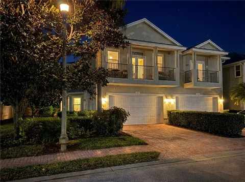 1930 Bridgepointe Cir, Vero Beach